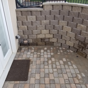 Belgard-pavers-Art-stone-small-block-walls-and-planter-areas-basement-entrances-buckskin-brown-block-Mapleton-Utah