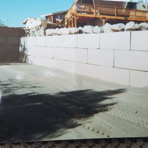 Large-block-wall-cobble-stone-16-ft-wall-built-in-July-2003-Pleasant-Grove-Utah